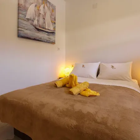 Appartement Comeissa à Komiža Extérieur photo